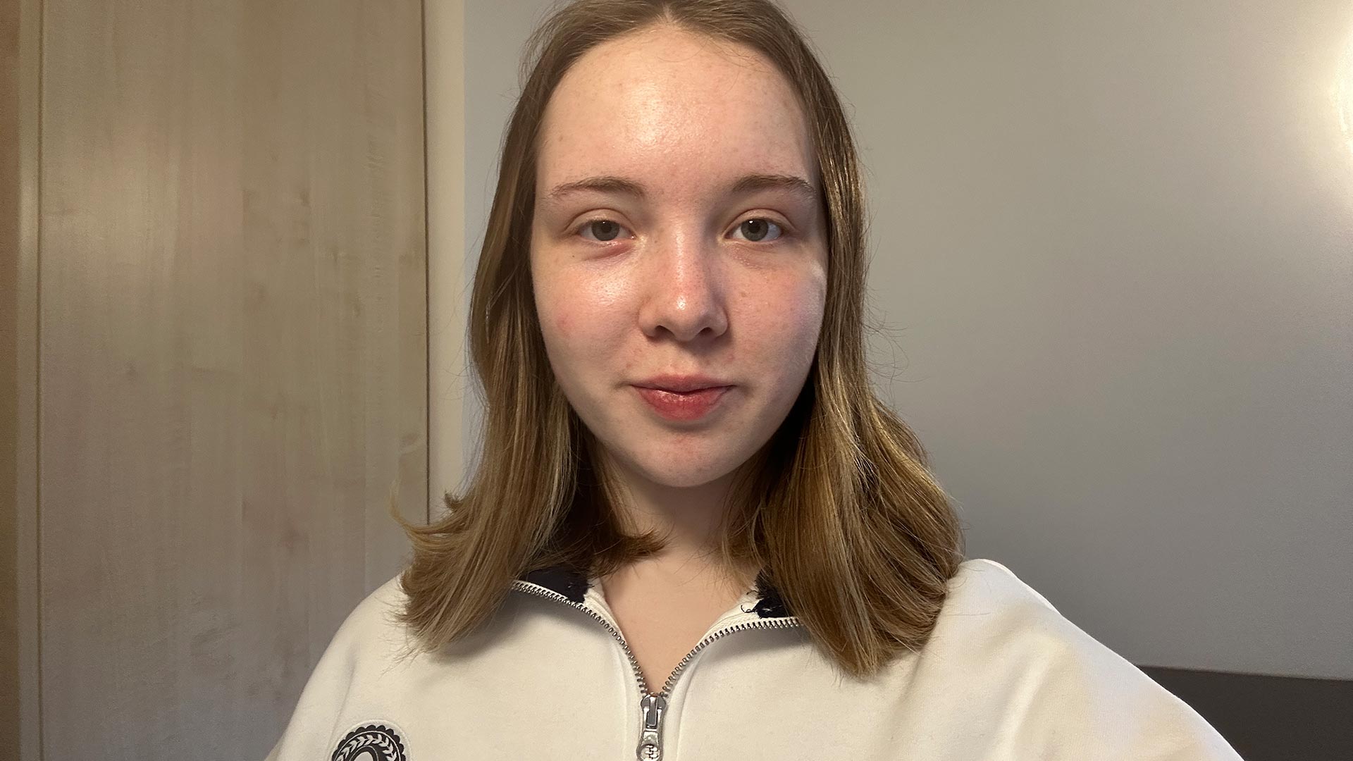 Headshot of Sophie Bourne.